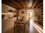 V001012 - AGRA vendiamo CASA INDIPENDENTE di charme nel borgo storico