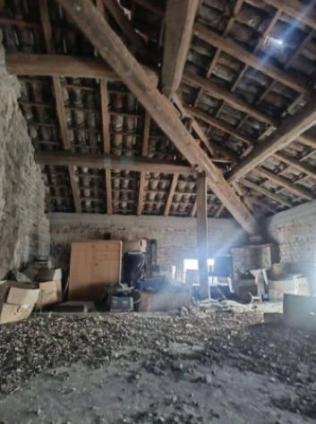 Immobile in asta di 349 m², box auto in vendita a Isola Sant'Antonio - Foto 6