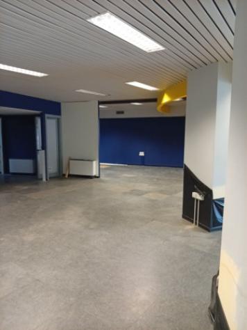 Immobile di 220 m² con 1 locale in affitto a Carpi - Foto 15