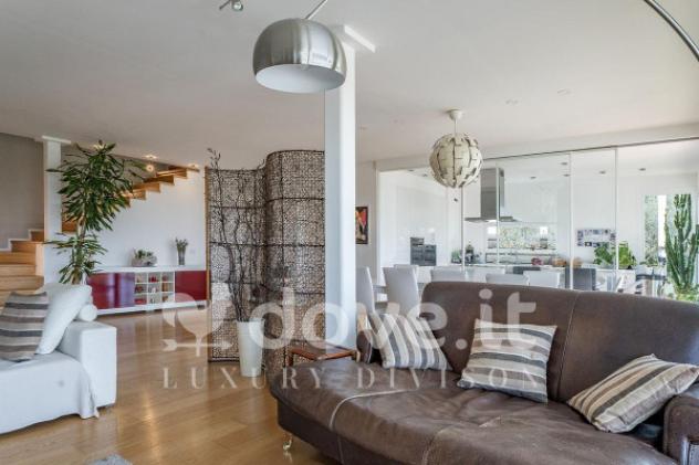 Villa di 380 m² con più di 5 locali e box auto in vendita a Colverde - Foto 14