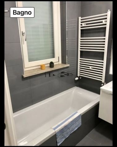 Monti tiburtini trilocale € 1500 di mq 80 in classe A+ nuovissimo 2 BAGNI - Foto 9
