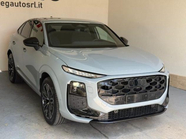 AUDI Q3 SPB TDI 110 kW S tronic S Line edition rif. 23868519 - Foto 4