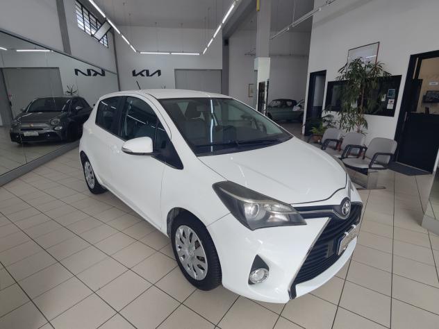 Toyota Yaris 1.4 D-4D 5 porte Active - Foto 7