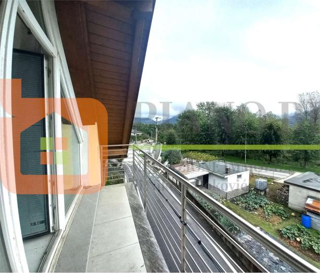 V000539 - CASA SINGOLA SU TRE LIVELLI - Foto 15
