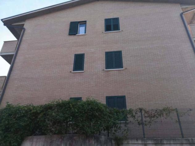 Immobile in asta di 128 m² con più di 5 locali in vendita a Serra Sant'Abbondio - Foto 2