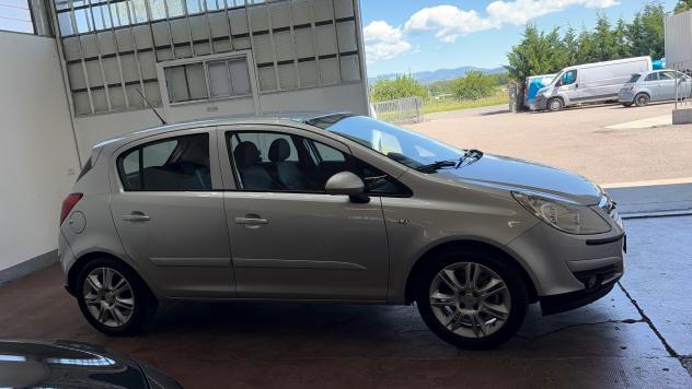 Opel Corsa 1.3 CDTI 90CV 5 porte Cosmo - Foto 5