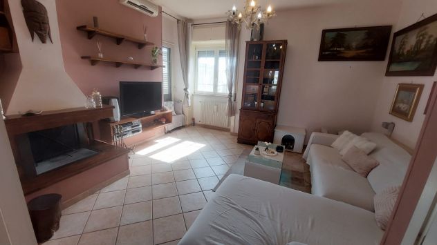 RIFINITO – CON TERRAZZO ATTREZZATO – A DUE MINUTI DA LECCE - Foto 4