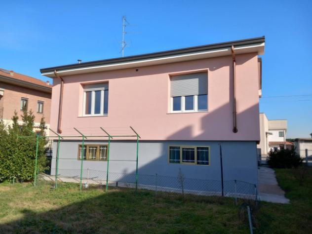Villa di 213 m² con 3 locali e box auto doppio in vendita a Novara - Foto 4