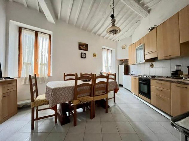 Appartamento in vendita a Serre di Rapolano - Rapolano Terme 110 mq Rif: 1296272