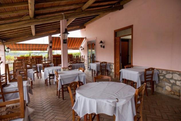 Immobile di 565 m² con più di 5 locali in vendita a Latina - Foto 7
