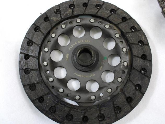 21218671937 KIT FRIZIONE CON SPINGIDISCO MINI ONE F55 1.5 B 55KW 6M 5P (2020) RICAMBIO USATO 21218671966 8671938 - Foto 3