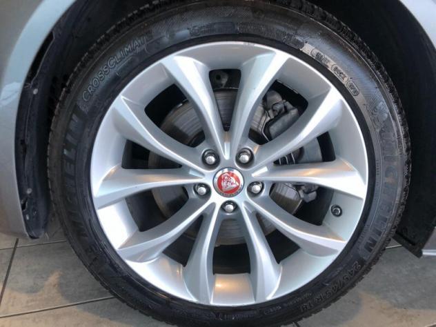 JAGUAR XF 2ª serie (X260) XF 2.0 D 180 CV aut. R-Sport - Foto 10