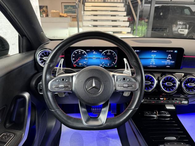 Mercedes-Benz Classe A A 180 d Premium - Foto 10