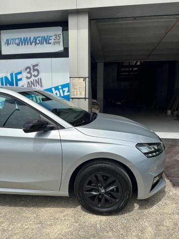 SKODA Fabia 1.0 MPI 80 CV Young Edition rif. 23785568 - Foto 4