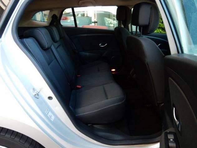 Renault Mégane (COMMERCIANTI) SW Sportour Confort 1.5dCi / PRIVATI SOLO CON SOVRAPPREZZO! - Foto 9