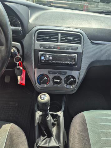 Fiat Grande Punto 1.4 5 porte Active Natural Power - Foto 8