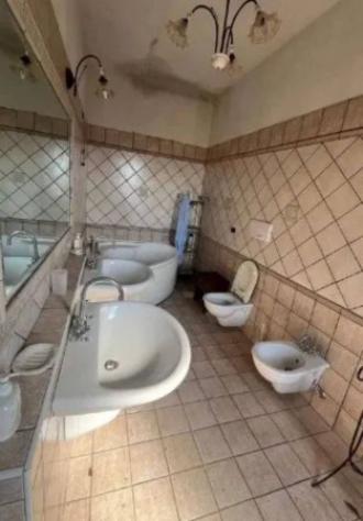 Immobile in asta di 413 m² con più di 5 locali in vendita a Centrache - Foto 6