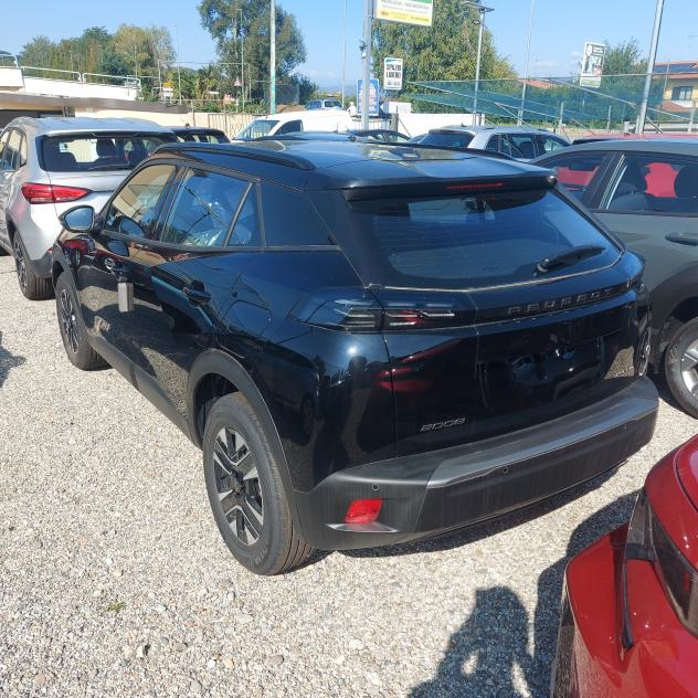 Peugeot 2008 Hybrid 110 e-DCS6 Allure - Foto 9