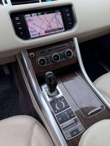 Land Rover Range Rover Sport 3.0 tdV6 HSE auto motore 100.000 km / per commercianti - Foto 9