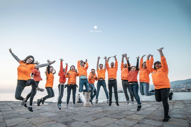 OFFRIAMO LAVORO COME ANIMATORE A TRIESTE - Foto 2