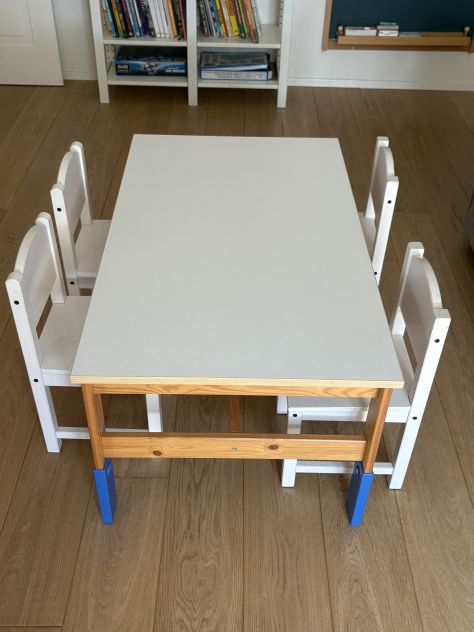 tavolo e 4 sedie per bambini (IKEA Sundvik) - Foto 4