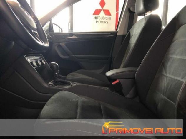VOLKSWAGEN Tiguan 2.0 TSI DSG 4MOTION Highline rif. 19149240 - Foto 2