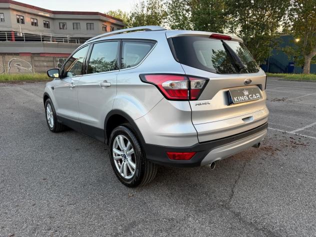 Ford Kuga 1.5 TDCI 120 CV S&S 2WD Powershift ST-Line - Foto 7