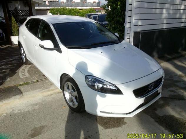 VOLVO V40 D2 rif. 24083050 - Foto 10