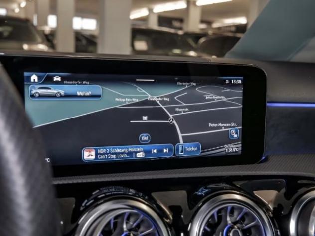 MERCEDES-BENZ A 200 d Premium Amg - LANE ASSIST CAMERA PDC rif. 22789737 - Foto 10