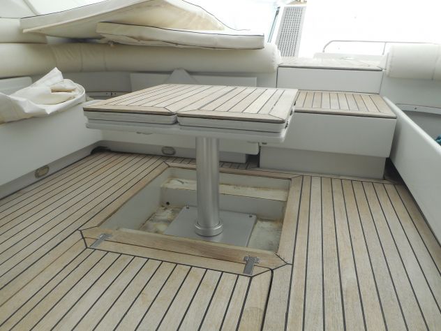 Imbarcazione da diporto modello PERSHING 45 - Foto 10