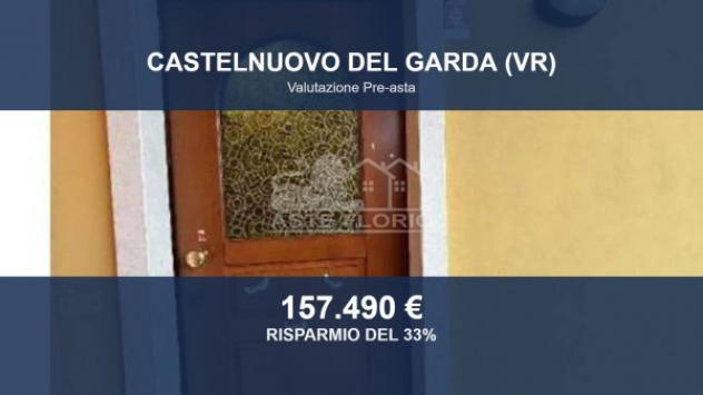 Immobile in asta di 110 m², box auto in vendita a Castelnuovo del Garda