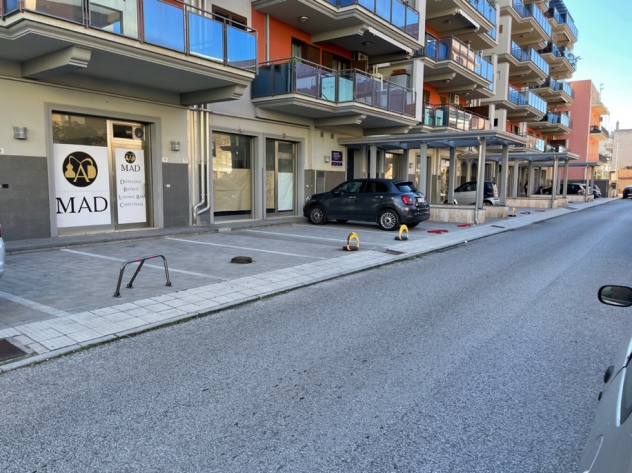 Locale commerciale in affitto a Milazzo - Foto 3