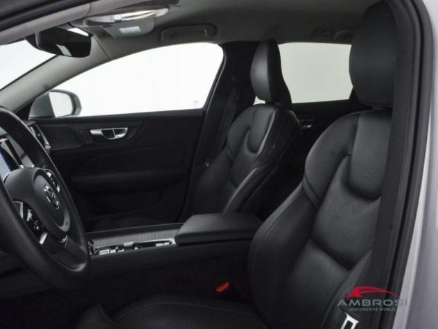 VOLVO V60 Cross Country 2.0 b4 Plus awd auto rif. 23843517 - Foto 9