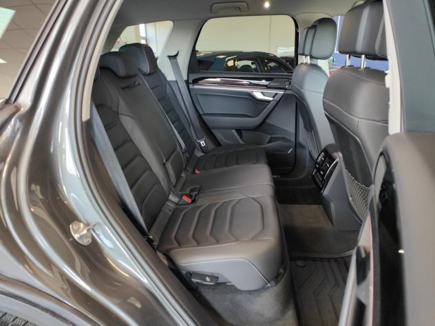 Volkswagen Touareg 3.0 V6 TDI SCR Fari Matrix IQ.LIGHT Pelle Navi DAB - Foto 6