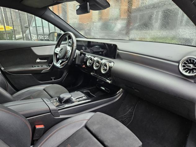 Mercedes-Benz Classe A A 180 d Premium - Foto 10