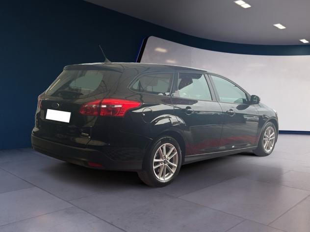 Ford Focus 1.0 EcoBoost 125cv S&S Tit. Bus. SW - Foto 4