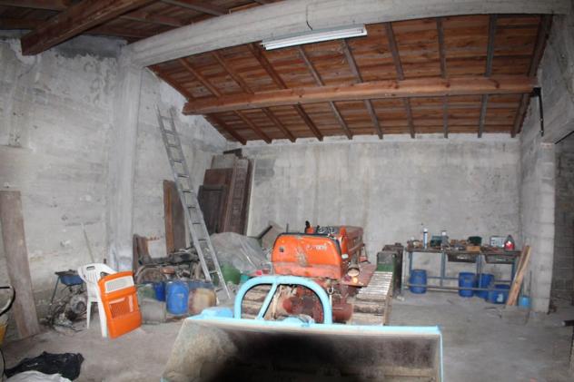 RUSTICO CASALE INDIPENDENTE CO 7 ETTARI DI TERRENO ADIACENTI FRA VICCHIO E BORGO SAN LORENZO (FIRENZE - Foto 15
