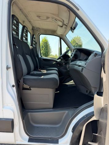 Iveco Daily 35C11 – RIBALTABILE TRILATERALE - Foto 10