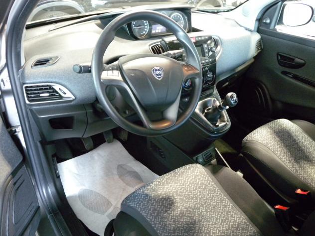 LANCIA Ypsilon 3ª serie Ypsilon 1.2 69 CV 5 porte S&S Elefantino Blu - Foto 6