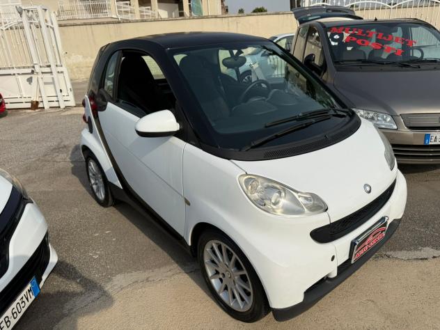 Smart ForTwo 1000 52 kW couplimited two - Foto 3