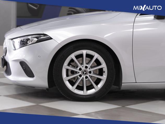 Mercedes A 200 D Sport 8G-DCT - Foto 8