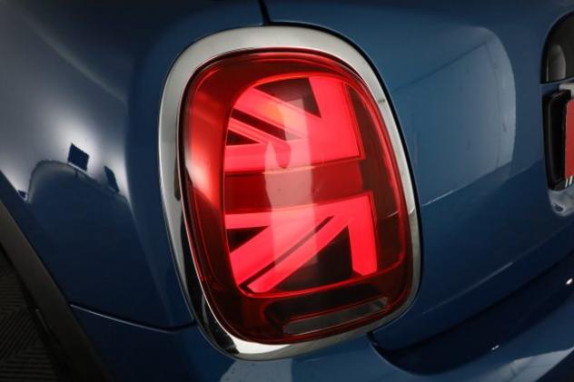 MINI Mini 5 Porte 1.5 Cooper Classic 5 porte rif. 23975563 - Foto 10