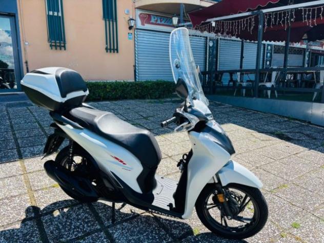 HONDA SH 150 TUTTO INCLUSO ANCHE PASSAGGIO! MINI RATE rif. 23799771 - Foto 5