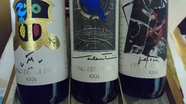 VINO DELLA PACE Cassette da 3 bottiglie (anni 94, 96, 97, 98. 99. 2000)