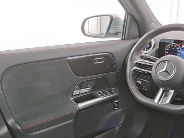 MERCEDES-BENZ GLA 180 Automatic AMG Line Advanced Plus rif. 24139156 - Foto 9