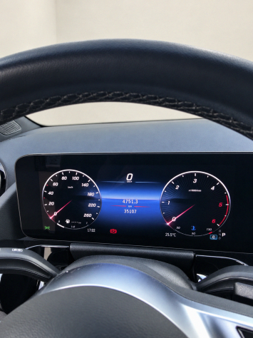 Mercedes GLA 200d Progressive Advanced Plus – 35.000 km - Foto 9