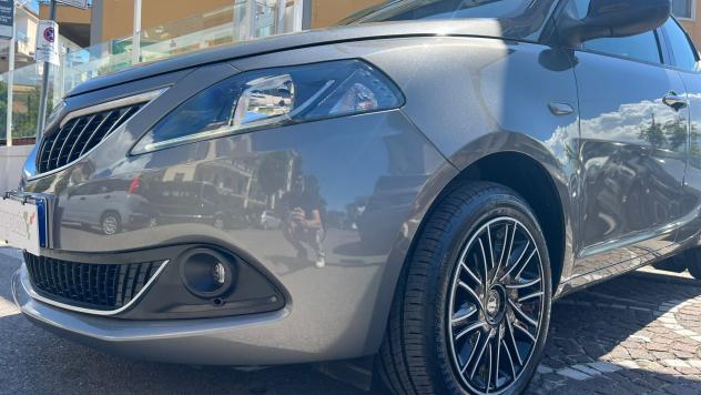Lancia Ypsilon 1.0 FireFly 5 porte S&S Hybrid Gold - Foto 7