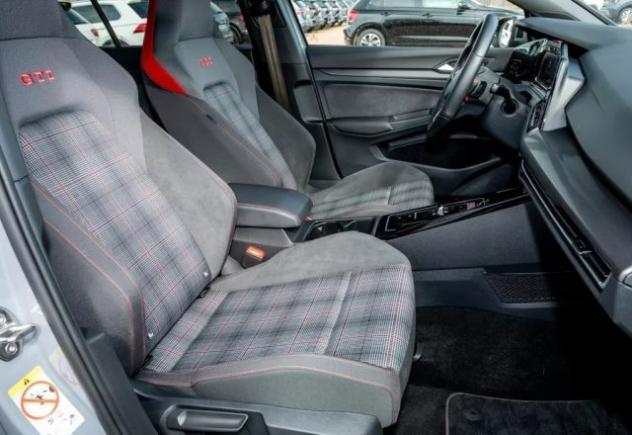 VOLKSWAGEN Golf 2.0 TSI DSG GTI rif. 23761088 - Foto 6