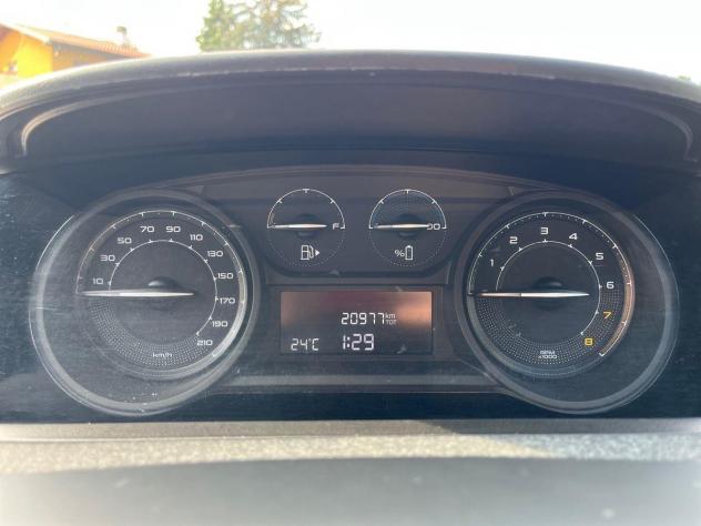 Lancia Ypsilon 1.0 FireFly 70cv Hybrid Silver - Foto 8