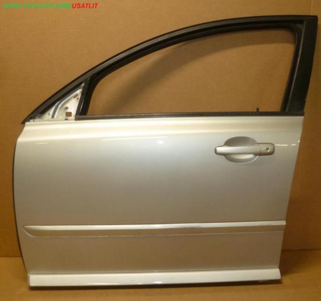 PORTA ANT.S. ARGENTO C/ALZ.  Carrozzeria  Lamierati esterni  Porte  Porta ant. sx. VOLVO - S40 - 01-04-2004 - 01-06-2007, VOLVO - V50 - 01-02-